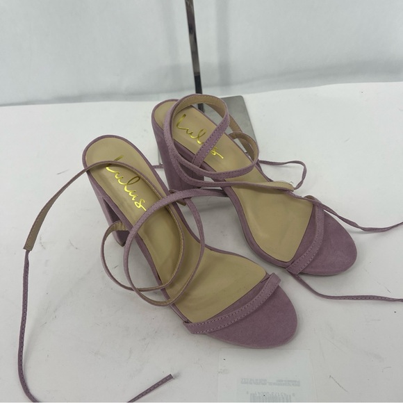 Lulu's lavender Lace-Up Block Heels - Picture 5 of 13